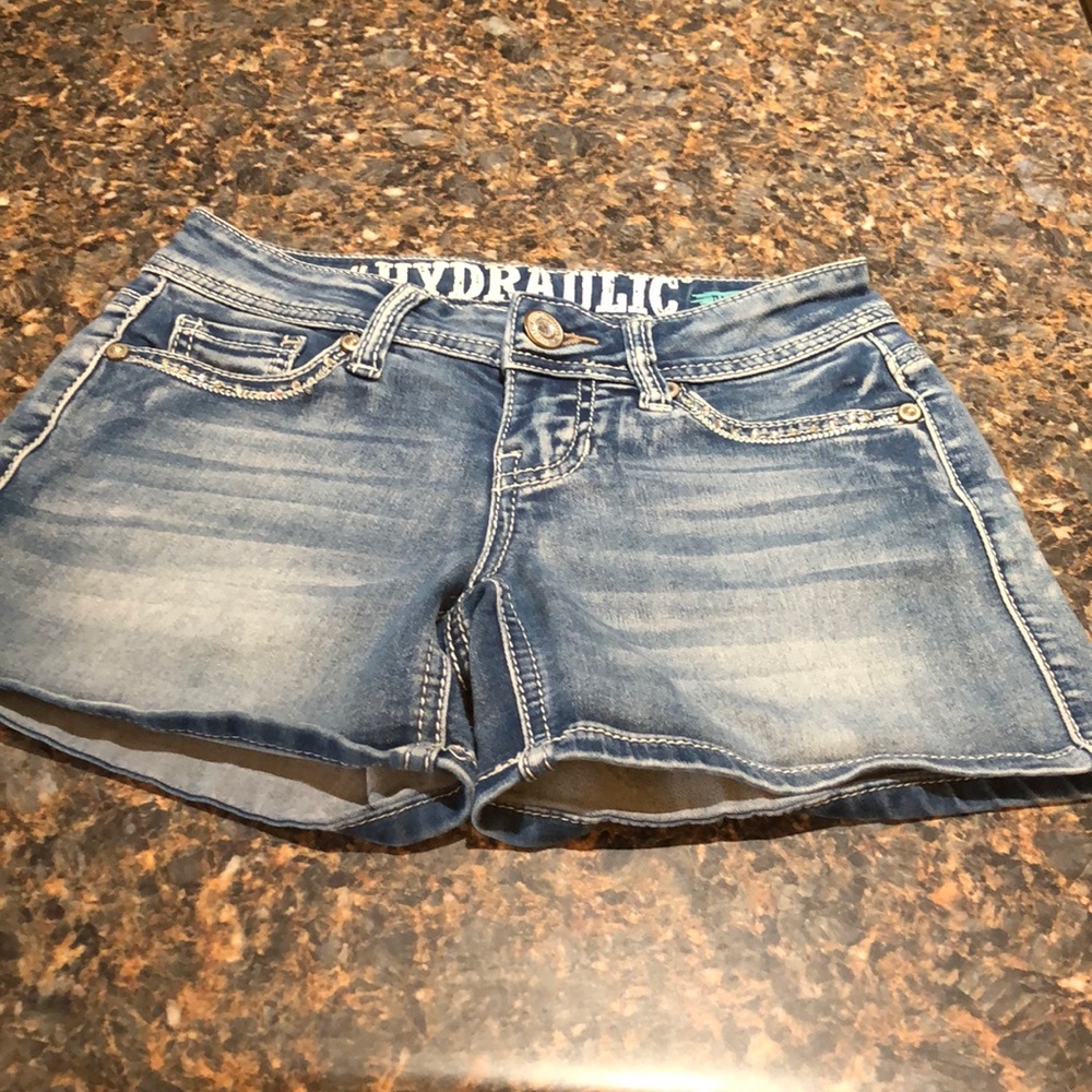 Hydraulic Shorts